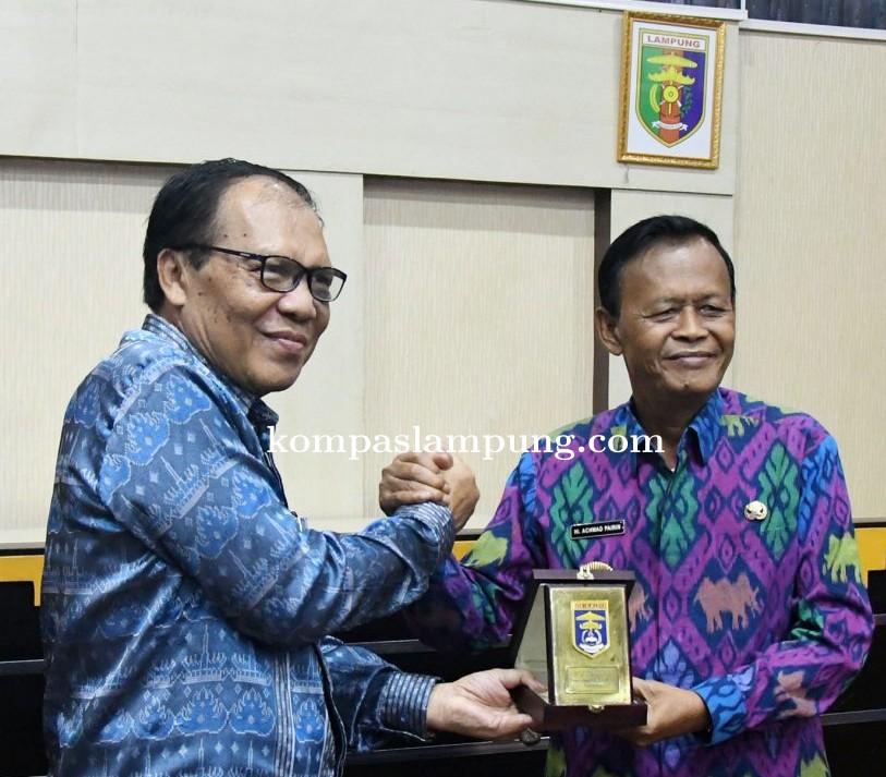 Terkait Pendidikan : Pemerintah Kota Metro Kerjasama Dengan Universitas Lampung