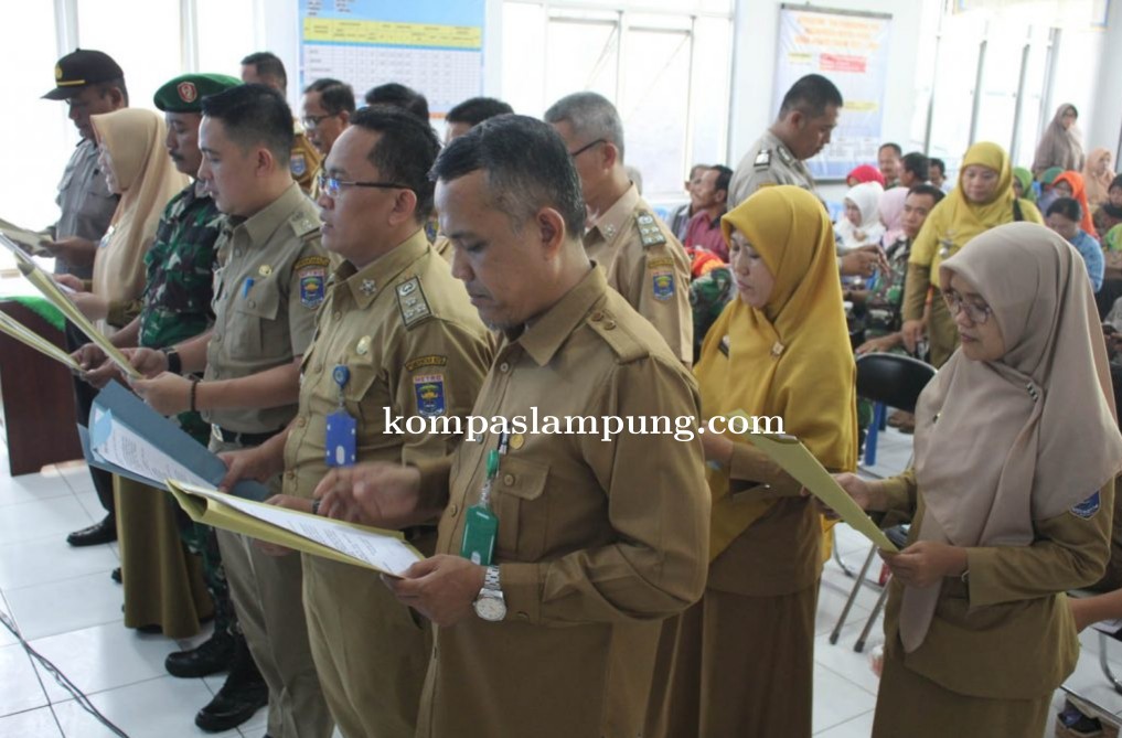 Pemkot Kota Metro Deklarasi STBM di Kecamatan Metro Pusat