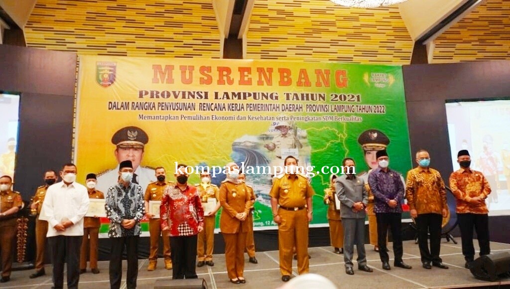 Kota Metro Sabet Dua Penghargaan, Wahdi Ucap Syukur