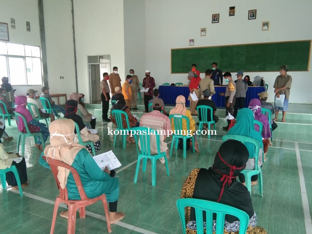 Bansos Tunai Didistribusikan Kepada 293 Keluarga Penerima Manfaat (KPM) 