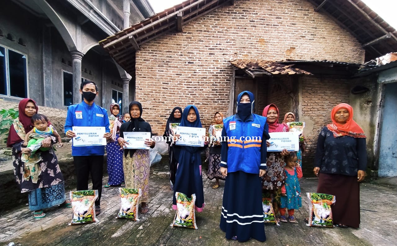 Ditengah Mencekamnya Covid-19 DT Peduli Lampung Dipercaya Salurkan Bantuan Fidiyah
