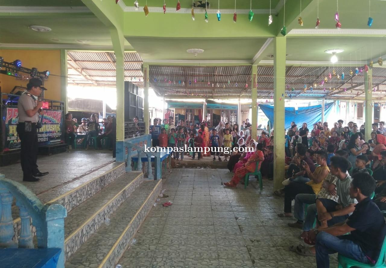  Acara Resepsi Pernikahan Di Perairan Mesuji Di Bubarkan  Kapolsek Tanjung Raya