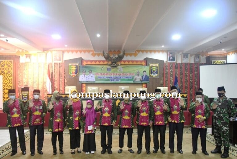 Wahdi Melepas Peserta Khafilah MTQ Metro Ke Tingkat Provinsi Lampung