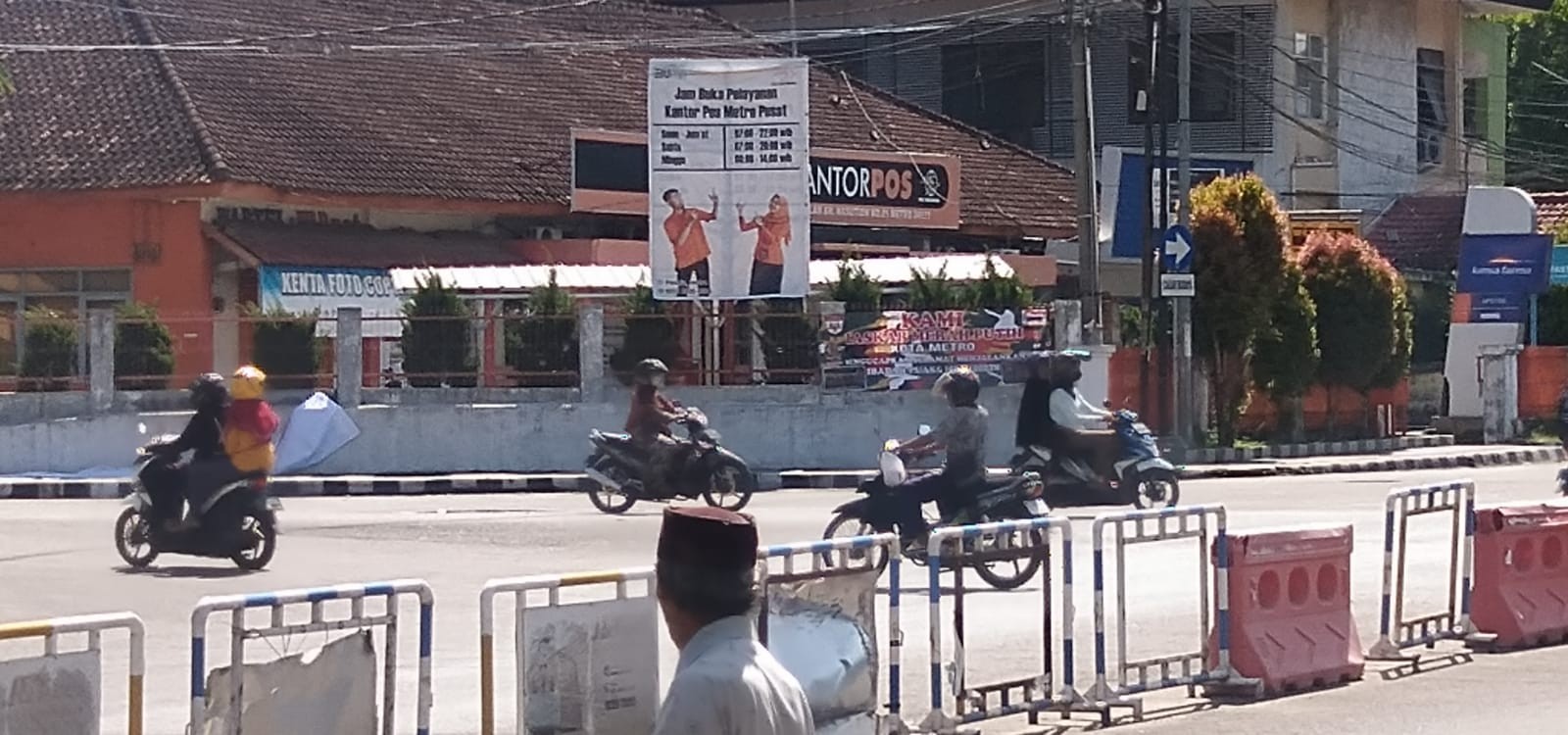 Polres Metro Akan Tindak Tegas Oknum Pengerusak Banner Laskar Merah Putih di Depan Kantor Pos Metro
