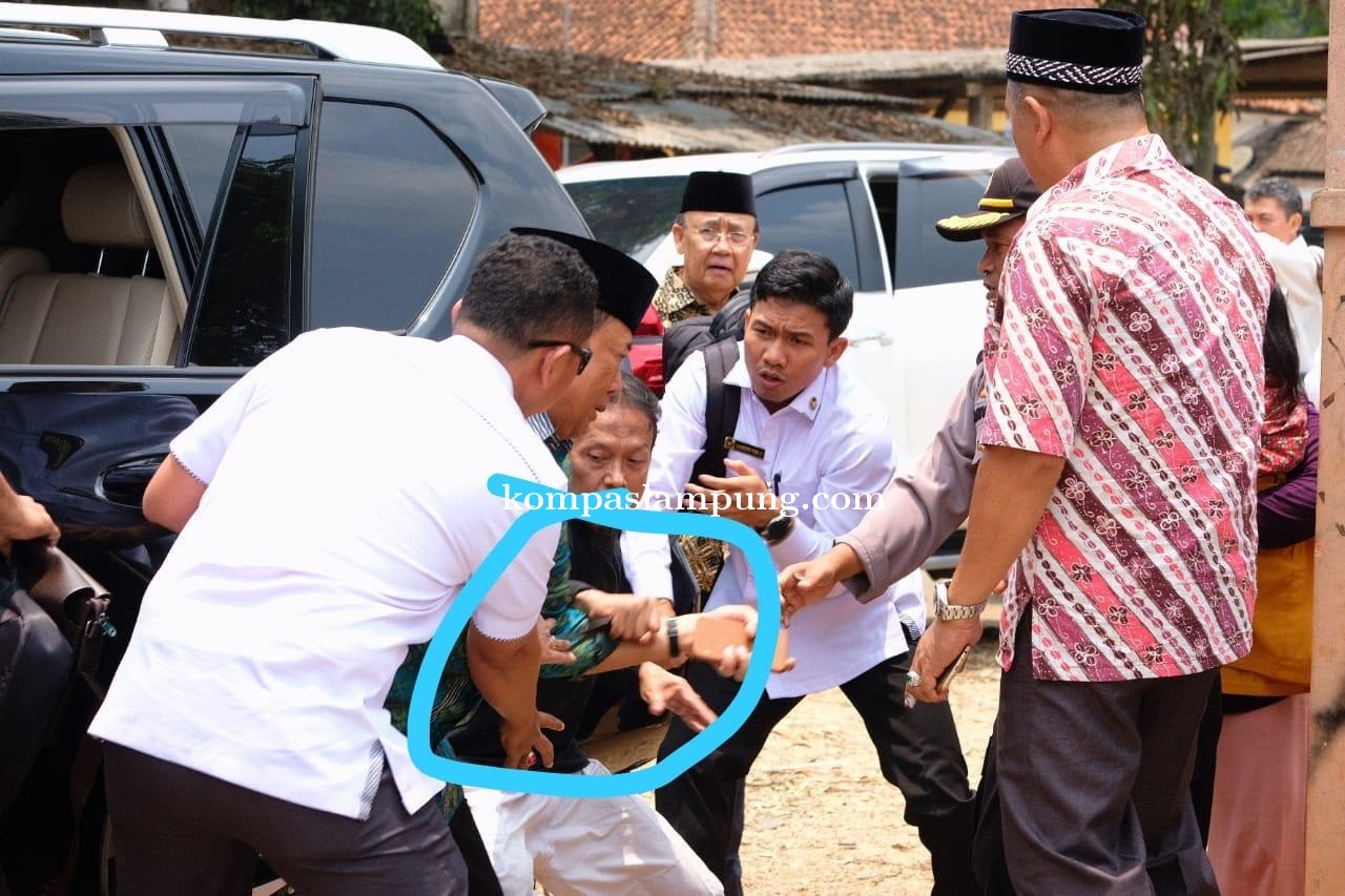 Ini Kronologis Penusukan Terhadap Menko Polhukam Wiranto Di Pandeglang