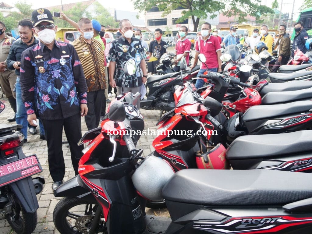 Wakil Walikota Metro : Kendaraan Dinas Harus di Rawat dan Bayar Pajak Tepat Waktu