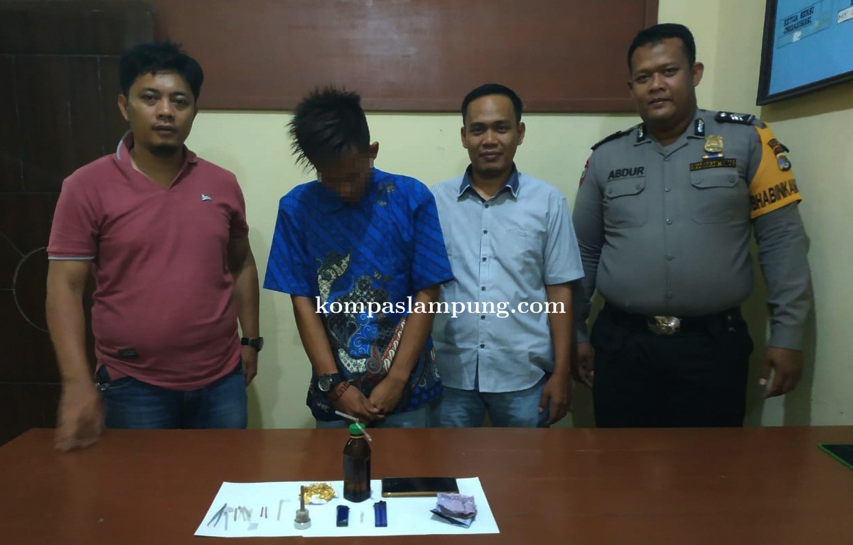 Pesta Narkotika di Sebuah Rumah, Pemuda Asal Bujuk Agung Ditangkap Polsek Lambu Kibang