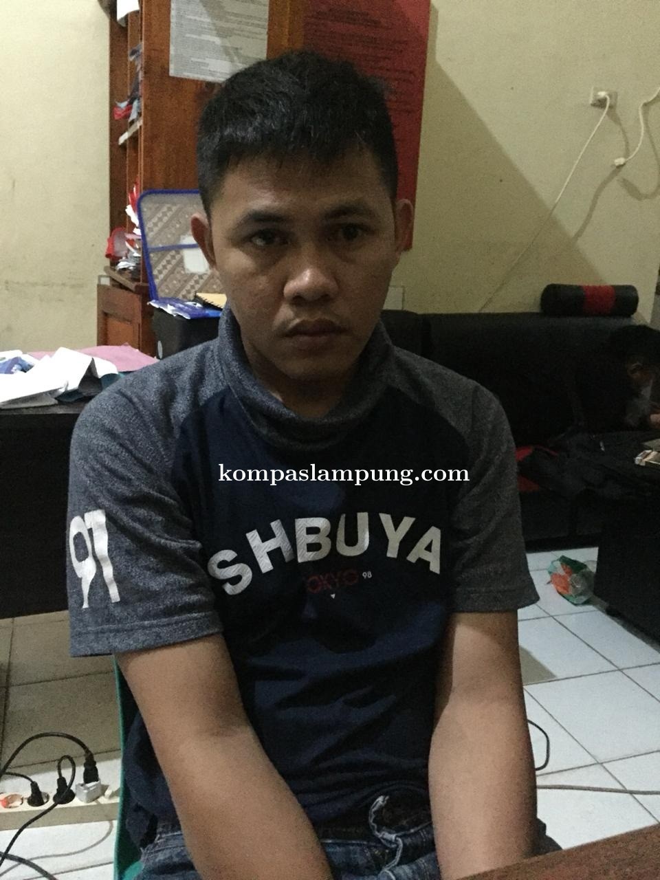 Satuan Narkoba Polres Mesuji Berhasil Mengamankan Satu Pria  Sopir Kepala Dinas Pekerjaan Umum 