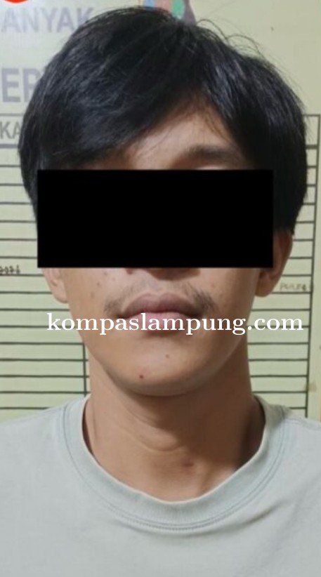 Polisi Grebek Kontrakan Di Seputih Banyak, cokok Barbuk dan Pengguna