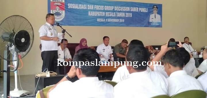 Kab Mesuji Membuka Kegiatan Sosialisasi Dan Focus Group Discussion Saber Pungli.