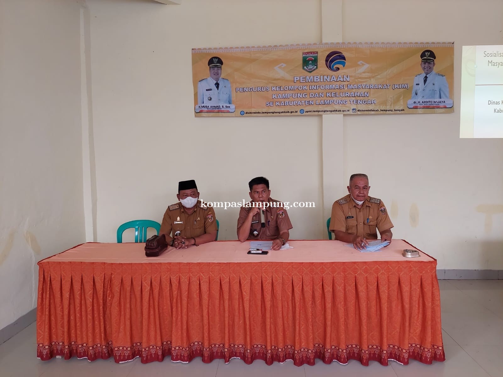 Program Pembinaan Kelompok Informasi Masyarakat Di Kecamatan Anak Ratu Aji