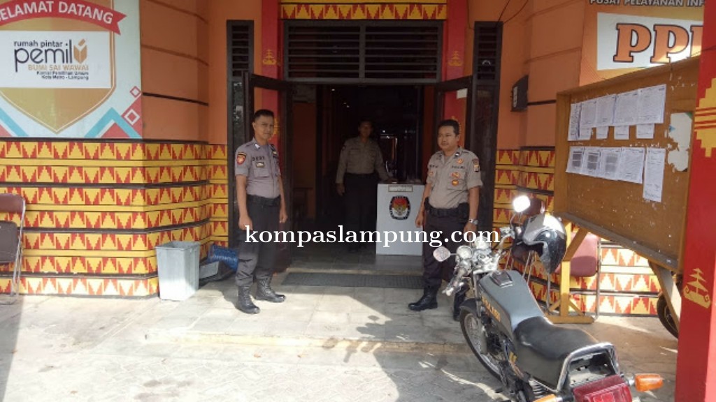 Kawal Pemilu, Polres Metro Pam Kantor KPU