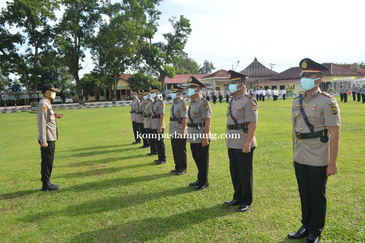 Kapolres Tulang Bawang Pimpin Sertijab Dua Kabag  Satu Kasat Dan Satu Kapolsek