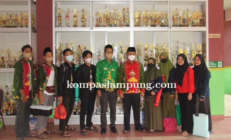 Peserta Lomba MTQ Ke-48  Di Kunjungi Kabag Kesra Dan Kasi Bimas Islam