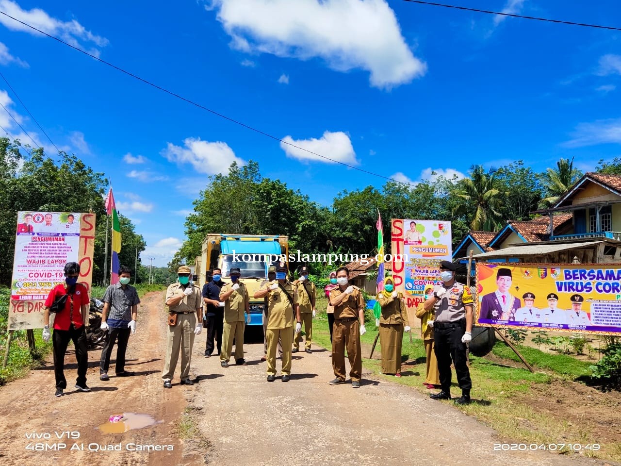 Pemerintahan Tiyuh Pancamarga Tubaba Dirikan Posko Di Perbatasan Tiyuh Pancamarga