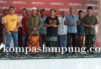 Warga Binaan Lantunkan Ayat Suci Al - Quran Di Lapas llB Gunung Sugih