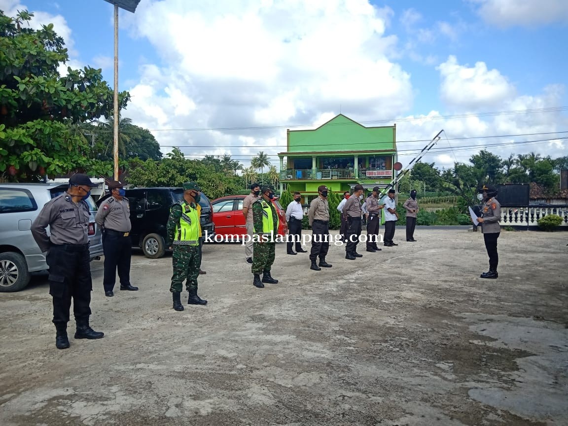 Mapolsek Metro Kibang Lakukan Bakti Sosial