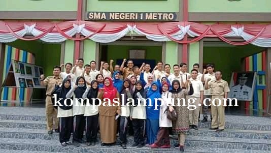 SMAN 1 Metro Tingkatkan Dewan Guru Lebih Berkualitas 